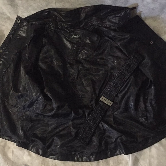 Jacket/Blouse - Picture 8 of 8